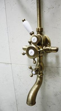 Душевая система для ванны с термостатом Huber Victorian 592.VT21H.BA